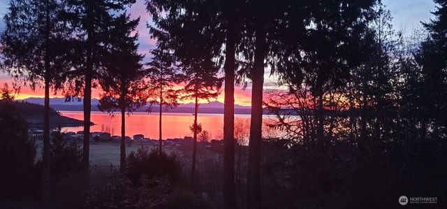 485 S Vesper Way, Camano Island, WA 98282
