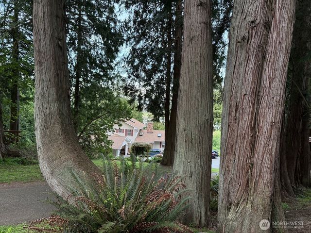 485 S Vesper Way, Camano Island, WA 98282