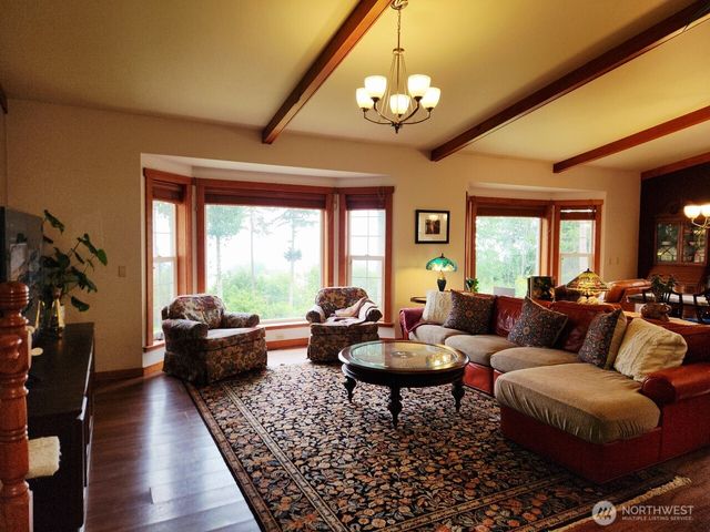 485 S Vesper Way, Camano Island, WA 98282