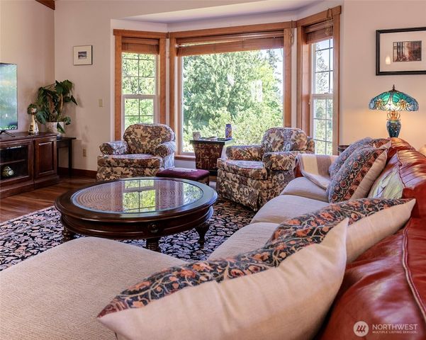 485 S Vesper Way, Camano Island, WA 98282