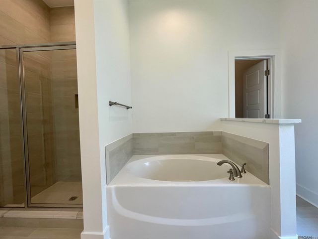 9409 Dawson Bluff Blvd, Baton Rouge, LA 70836