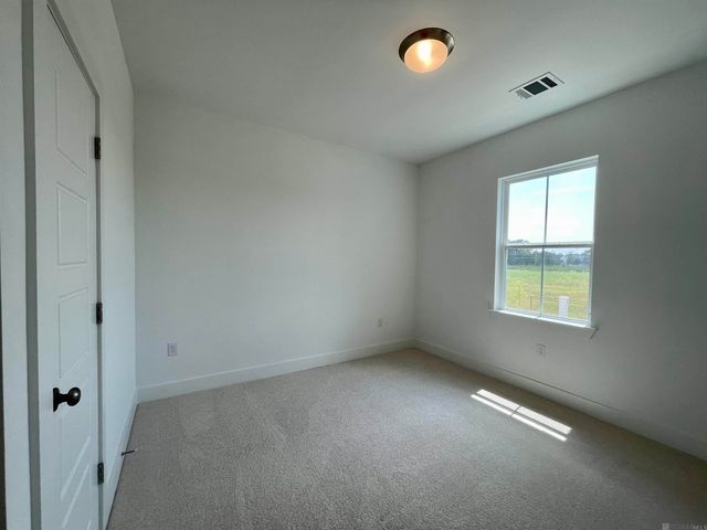 9409 Dawson Bluff Blvd, Baton Rouge, LA 70836