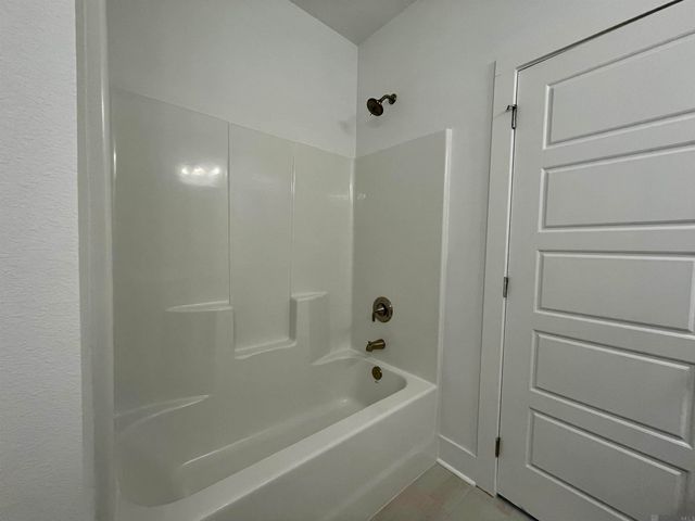 9409 Dawson Bluff Blvd, Baton Rouge, LA 70836