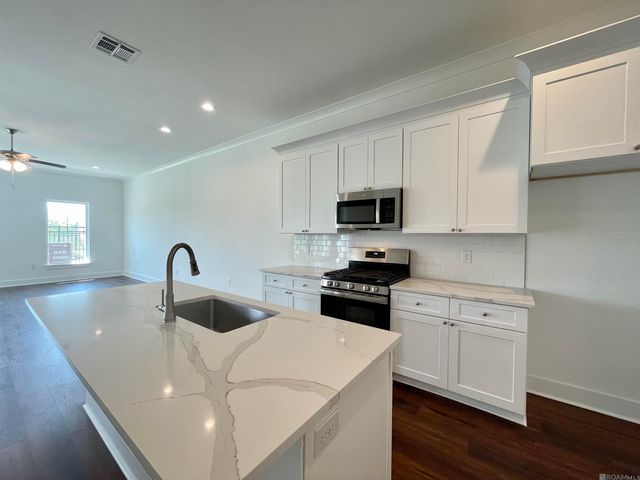 9409 Dawson Bluff Blvd, Baton Rouge, LA 70836