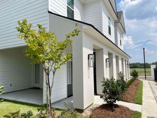 9409 Dawson Bluff Blvd, Baton Rouge, LA 70836