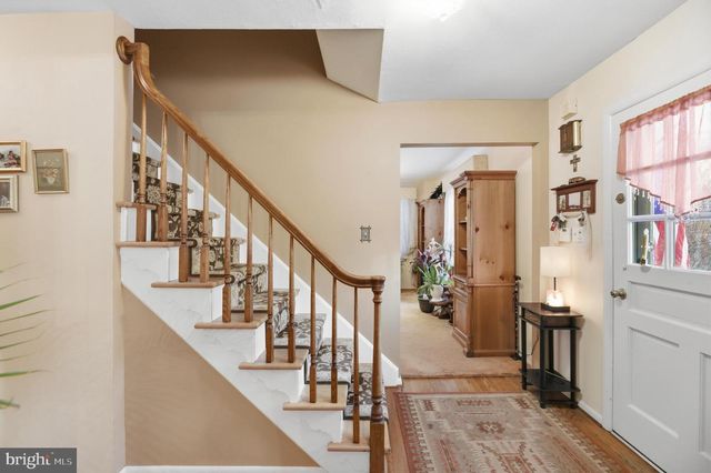 20 E DARRAH LN, Lawrence Township, NJ 08648