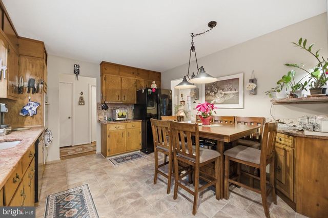 20 E DARRAH LN, Lawrence Township, NJ 08648