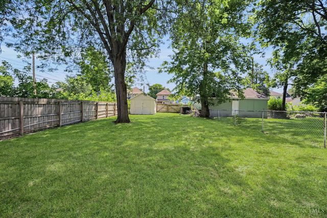 17 Mckinley Street, Middletown, OH 45042