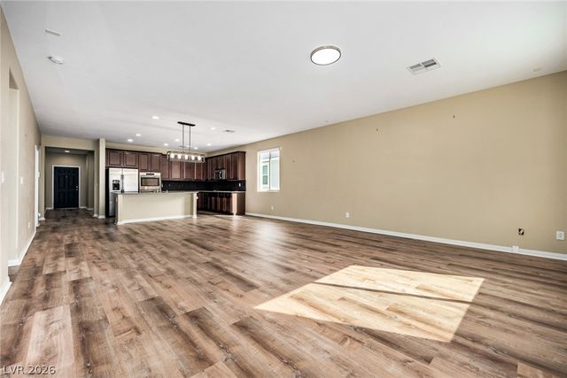 7141 Flora Lam Street, Las Vegas, NV 89166