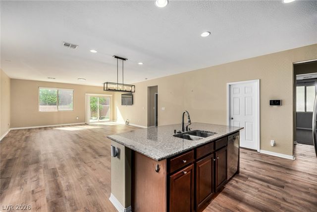 7141 Flora Lam Street, Las Vegas, NV 89166