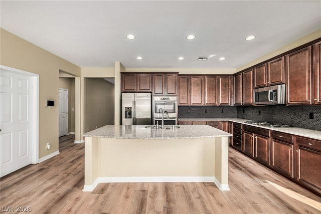 7141 Flora Lam Street, Las Vegas, NV 89166