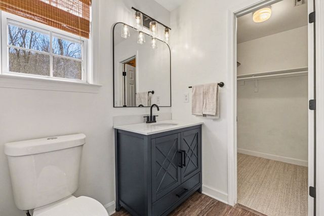 7552 Nolensville Rd, Nolensville, TN 37135