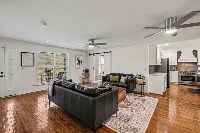 7552 Nolensville Rd, Nolensville, TN 37135