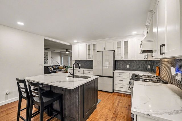 7552 Nolensville Rd, Nolensville, TN 37135