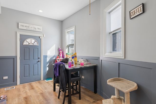 4411 S Calumet Avenue, Chicago, IL 60653