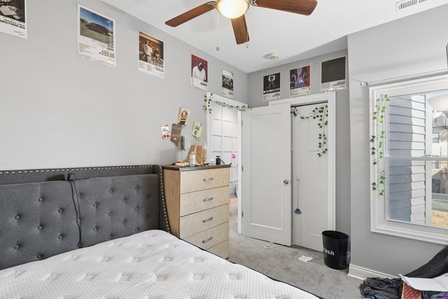 4411 S Calumet Avenue, Chicago, IL 60653