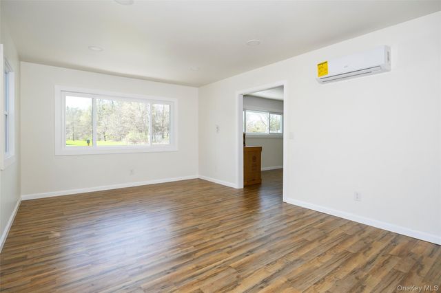 565 Old Hopewell Road, Hopewell Junction, NY 12533