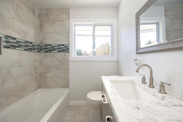 565 Old Hopewell Road, Hopewell Junction, NY 12533