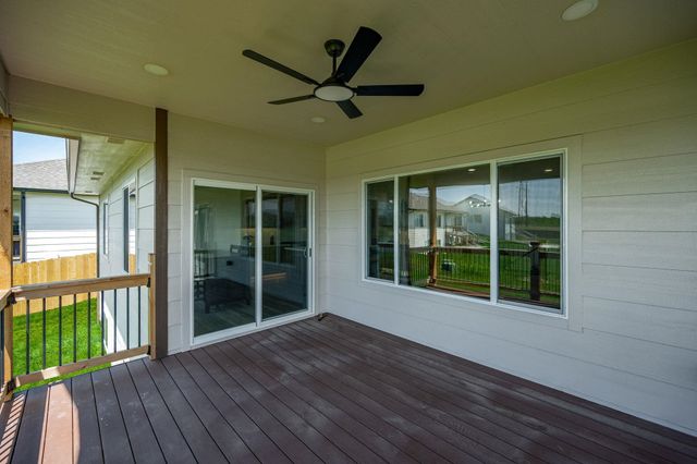 2739 E Ironstone St, Park City, KS 67219