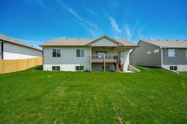 2739 E Ironstone St, Park City, KS 67219