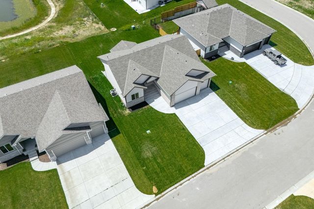2739 E Ironstone St, Park City, KS 67219