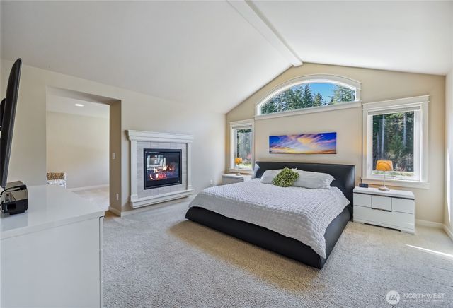 9939 242nd Way NE, Redmond, WA 98053