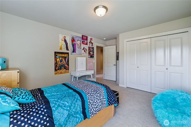 9939 242nd Way NE, Redmond, WA 98053