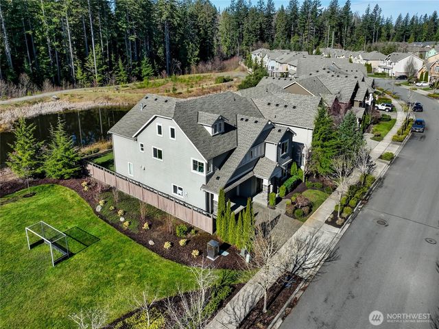 9939 242nd Way NE, Redmond, WA 98053