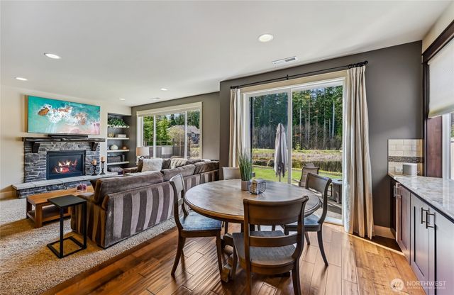 9939 242nd Way NE, Redmond, WA 98053