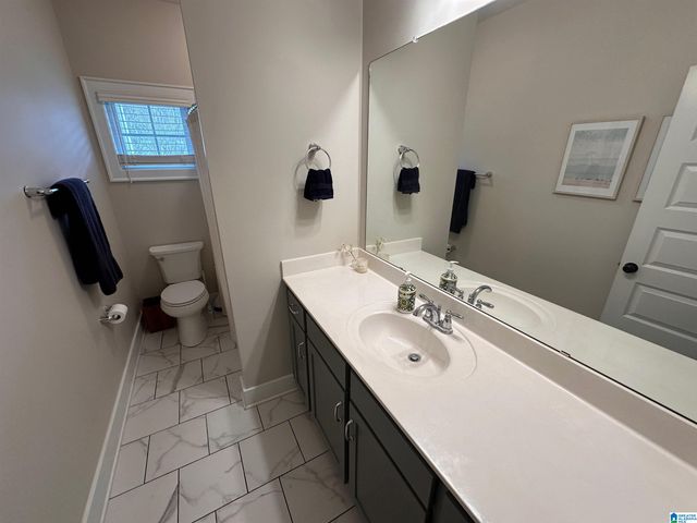 1326 CREEKSIDE GLEN, Irondale, AL 35210