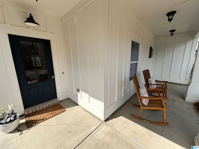 1326 CREEKSIDE GLEN, Irondale, AL 35210