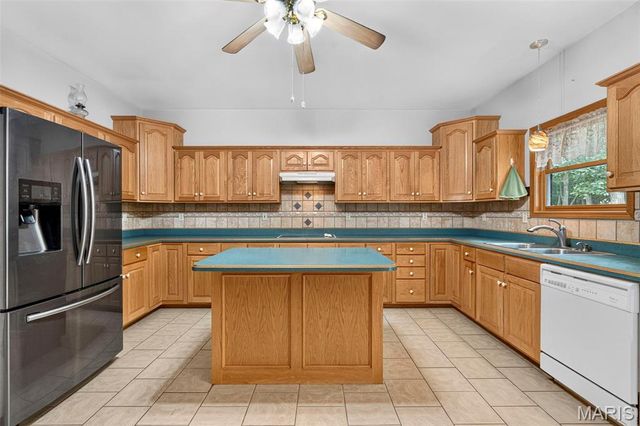 7057 Highway Aj, Union, MO 63084