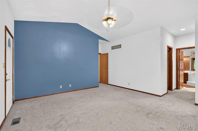 7057 Highway Aj, Union, MO 63084