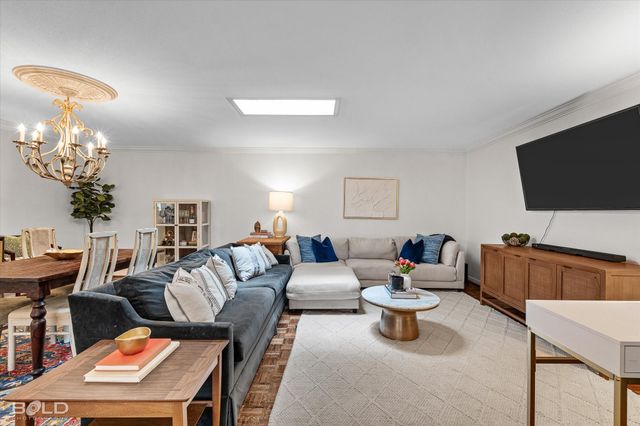 735 Villa Trabue Street, Shreveport, LA 71106