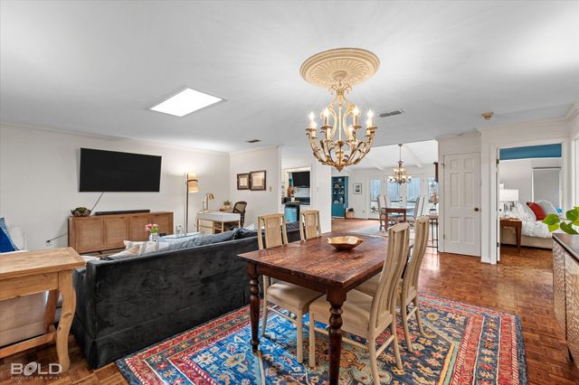 735 Villa Trabue Street, Shreveport, LA 71106