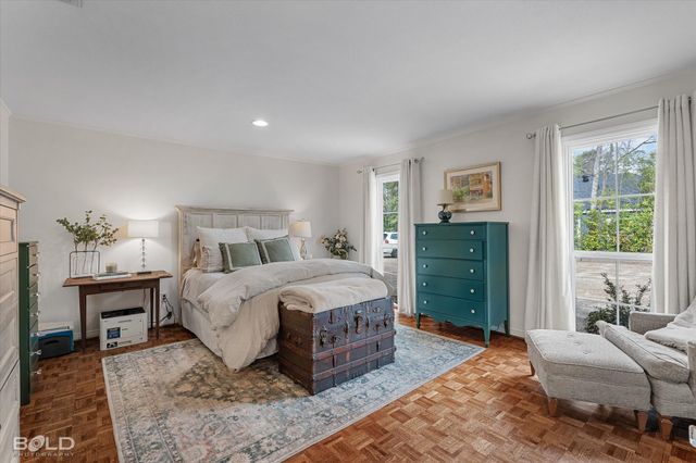 735 Villa Trabue Street, Shreveport, LA 71106