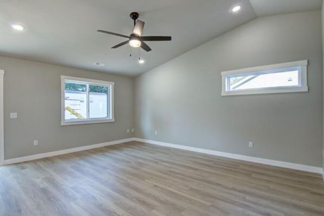 6804 Buck Tail Drive, Altoona, WI 54720