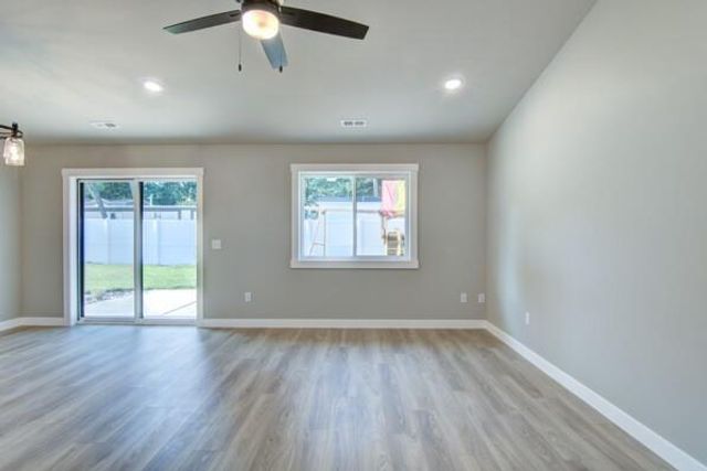 6804 Buck Tail Drive, Altoona, WI 54720