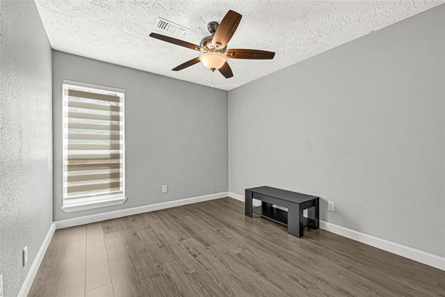 2407 Rambling Brook Drive, Spring, TX 77373