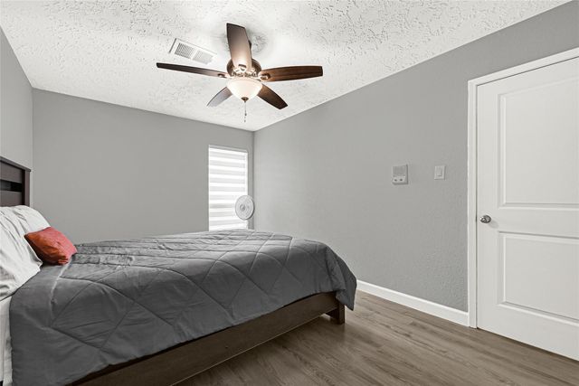 2407 Rambling Brook Drive, Spring, TX 77373