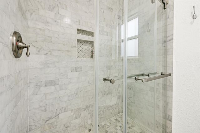 2407 Rambling Brook Drive, Spring, TX 77373