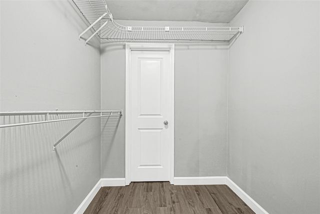 2407 Rambling Brook Drive, Spring, TX 77373