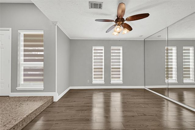 2407 Rambling Brook Drive, Spring, TX 77373