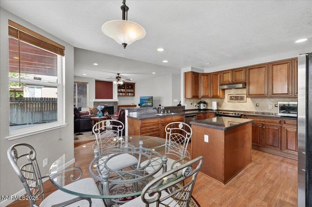 10063 Kentfield Place, Reno, NV 89521