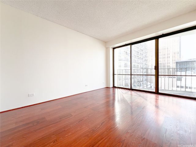 700 Richards Street 1005, Honolulu, HI 96813