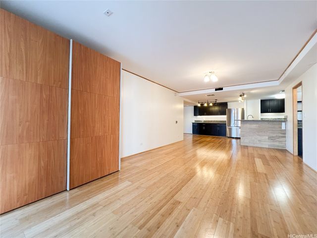 700 Richards Street 1005, Honolulu, HI 96813