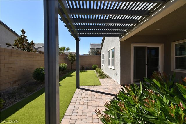 10149 Copper Meadow Avenue, Las Vegas, NV 89166