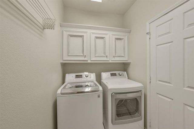 19314 Cloud Peak Drive, Tomball, TX 77377