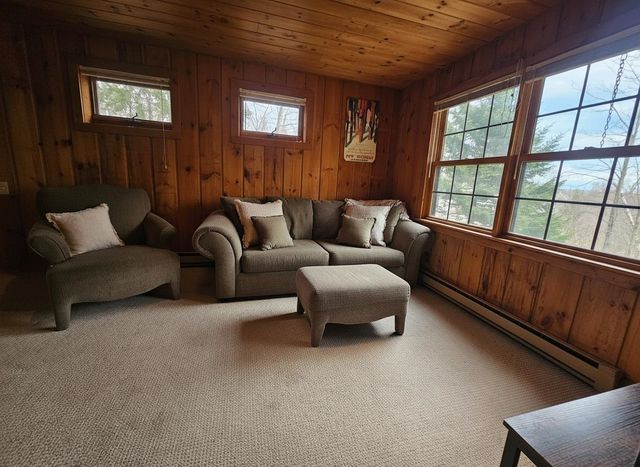 44 Howes Loop, Wilmington, VT 05363