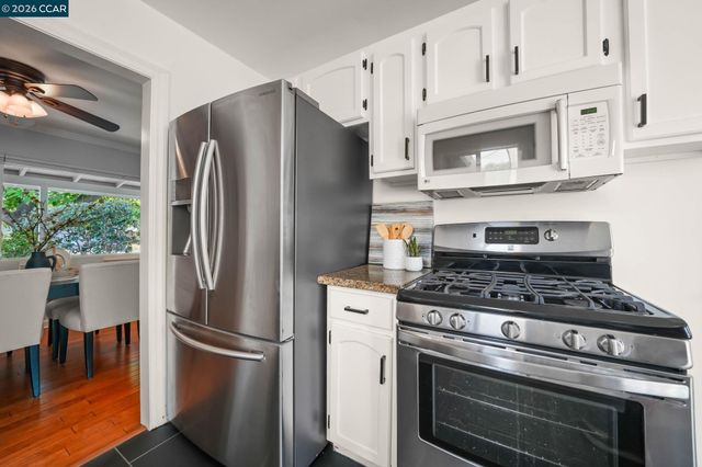 1555 Violet Way, Pleasant Hill, CA 94523